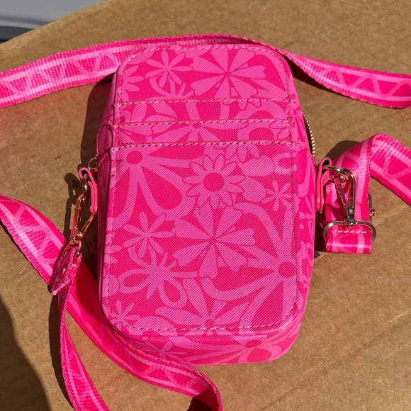 SkinnyDip Floral Pink Crossbody Bag - Picture 1 of 5